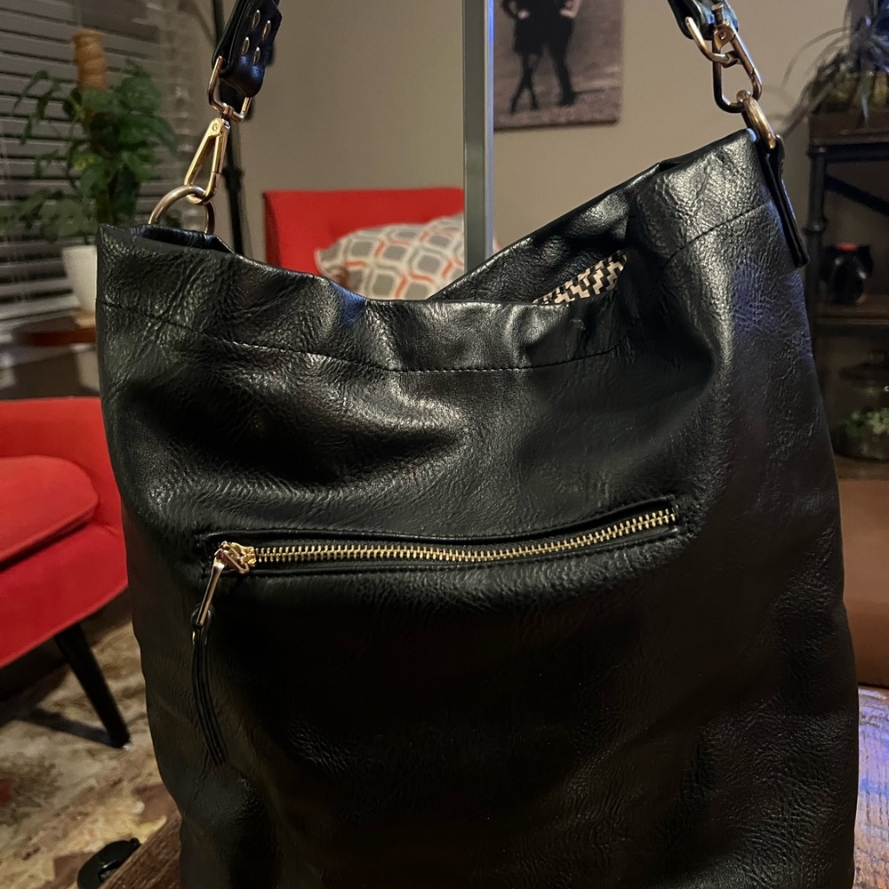 Antik Kraft PU (Vegan Leather) Bag-Black